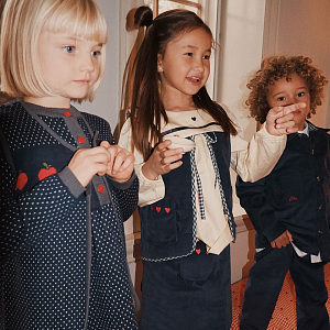 Жилет вязаный Flöss "Esther Navy Space", яблочные астероиды